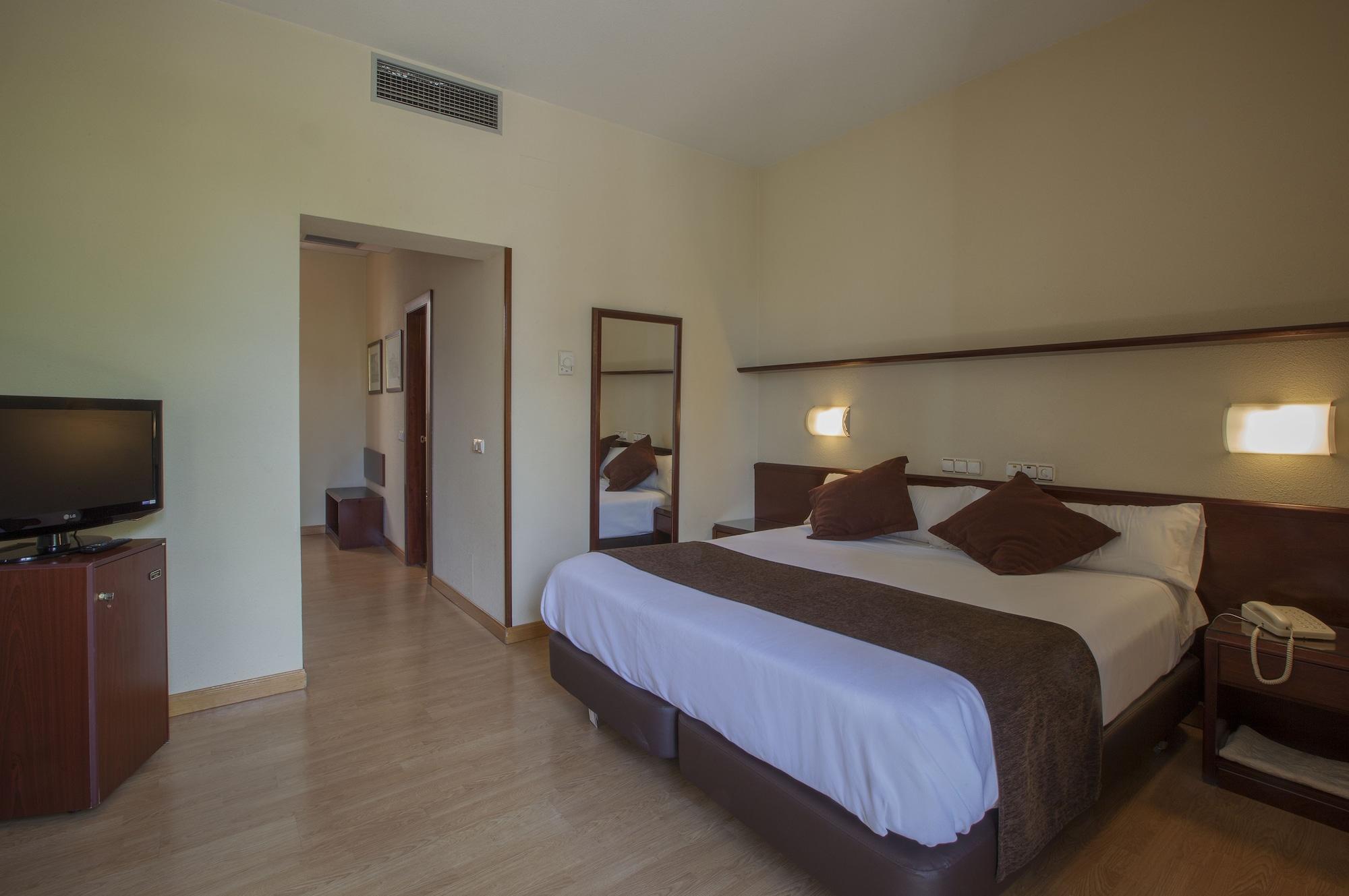 Hotel Florida San Lorenzo de El Escorial Luaran gambar