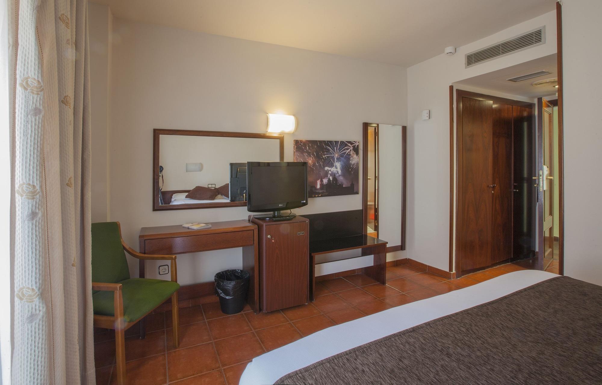 Hotel Florida San Lorenzo de El Escorial Luaran gambar