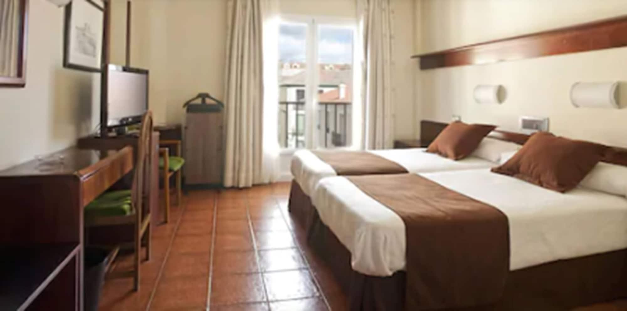 Hotel Florida San Lorenzo de El Escorial Luaran gambar