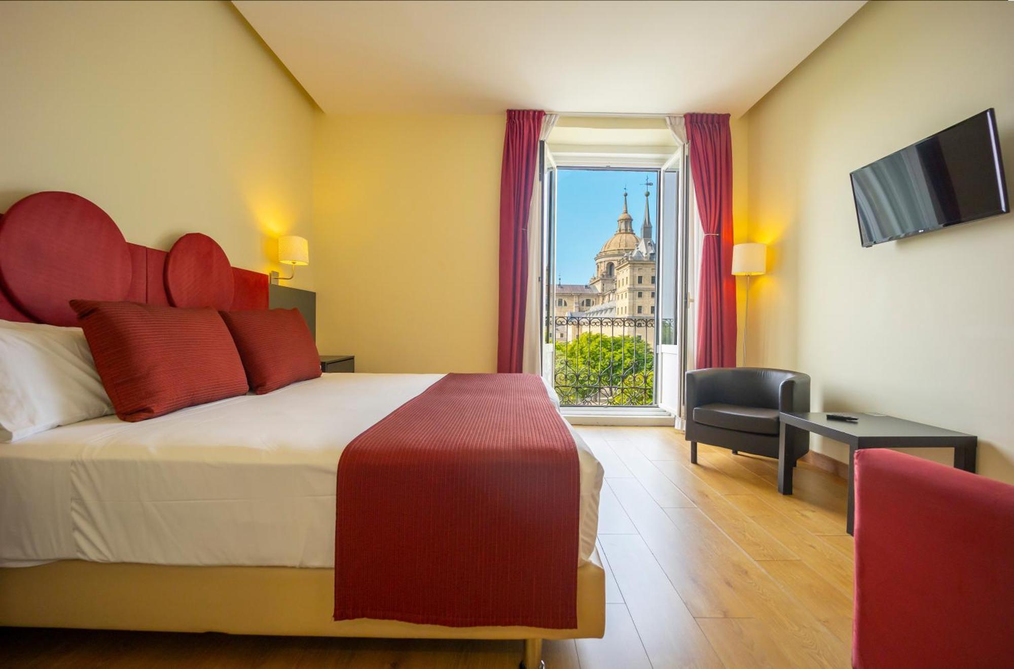 Hotel Florida San Lorenzo de El Escorial Luaran gambar