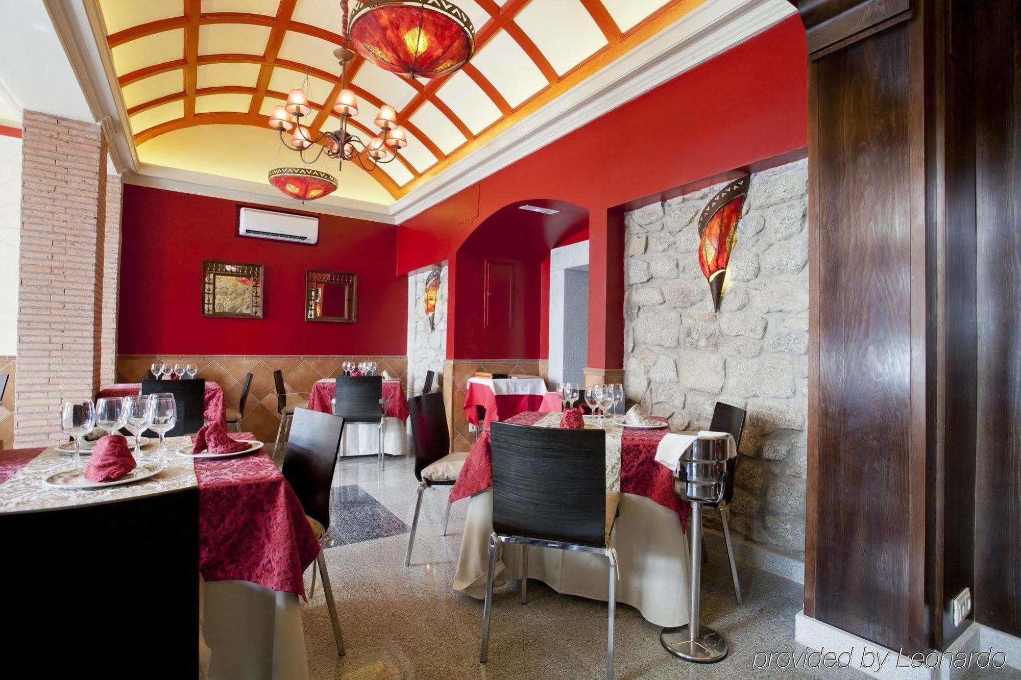 Hotel Florida San Lorenzo de El Escorial Restoran gambar